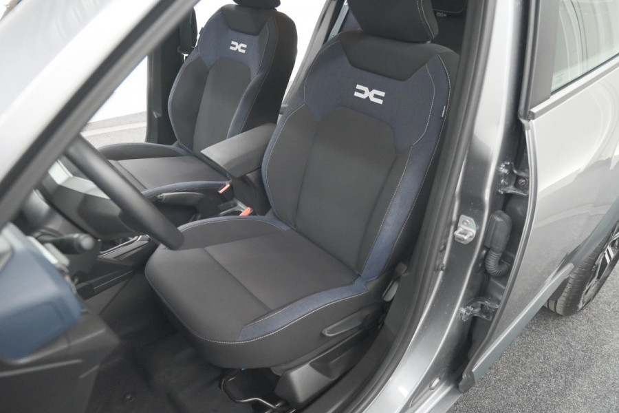 Dacia Duster Mild Hybrid 130 Expression | Camera | Stoelverwarming | Apple Carplay | Navigatie
