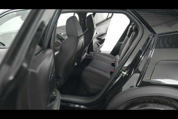 Peugeot 2008 PureTech 130 EAT8 GT | Trekhaak | 360 Camera | Adaptieve Cruise Control | Apple Carplay