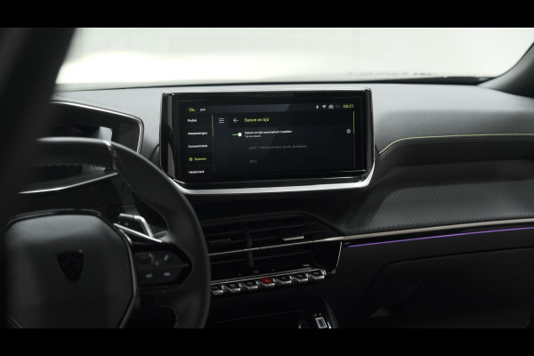 Peugeot 2008 PureTech 130 EAT8 GT | Trekhaak | 360 Camera | Adaptieve Cruise Control | Apple Carplay