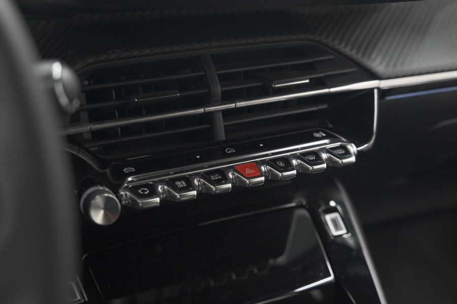 Peugeot 2008 PureTech 130 EAT8 GT | Camera | Apple Carplay | Parkeersensoren