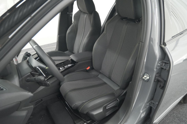 Peugeot 2008 Hybrid 145 e-DCS6 GT | 360 Camera | Adaptieve Cruise Control | Navigatie | Dodehoekdetectie