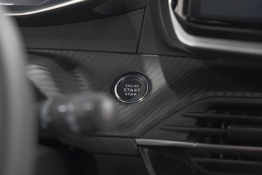 Peugeot 2008 Hybrid 145 e-DCS6 GT | 360 Camera | Adaptieve Cruise Control | Navigatie | Dodehoekdetectie