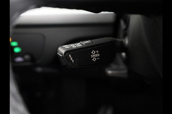 Audi Q5 Sportback 50 TFSI e S edition 299pk | Navigatie | Trekhaak | Parkeercamera | Stoelverwarming | Lichtmetalen velgen
