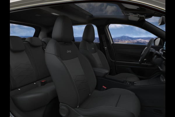 Jeep Avenger Black Edition 54 kWh | Schuif/Kanteldak | Winter Pack | Infotainment&Convenience Pack | Bicolore