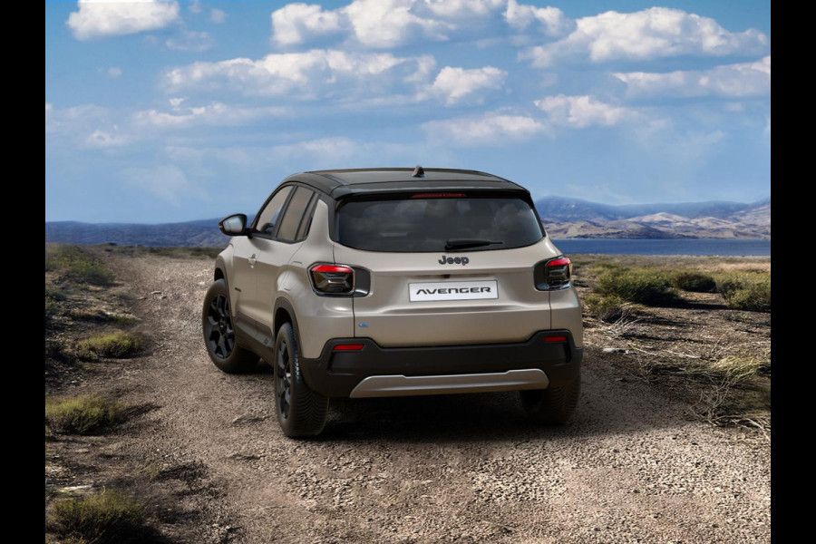 Jeep Avenger Black Edition 54 kWh | Schuif/Kanteldak | Winter Pack | Infotainment&Convenience Pack | Bicolore