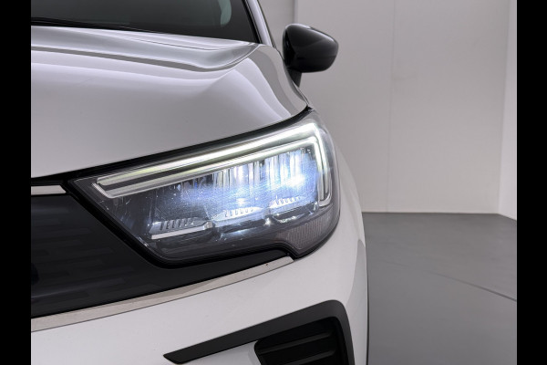 Opel Crossland 1.2T 111PK Apple Carplay Android Auto Navi* Airco Cruise Control Edition Two Tone Lak Led Privacy Glas Bluetooth Lane Assist Isofix Regen-Lichtsensor 1e Eigenaar Dealeronderhouden Origineel Nederlandse Auto