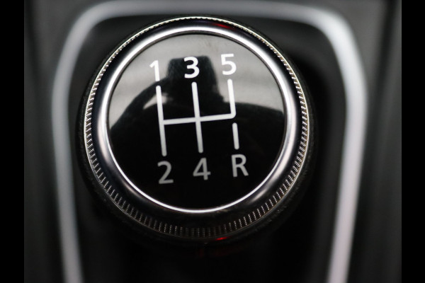 Renault Captur 100pk TCe Intens Cruise | Climate | Carplay | Parkeersens. achter