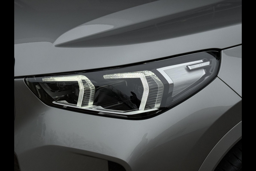 BMW X1 sDrive18i M SPORT | PANORAMA | PREMIUM PACK | ADAPT. CRUISE | KEYLESS ENTRY | STOELVERWARMING |