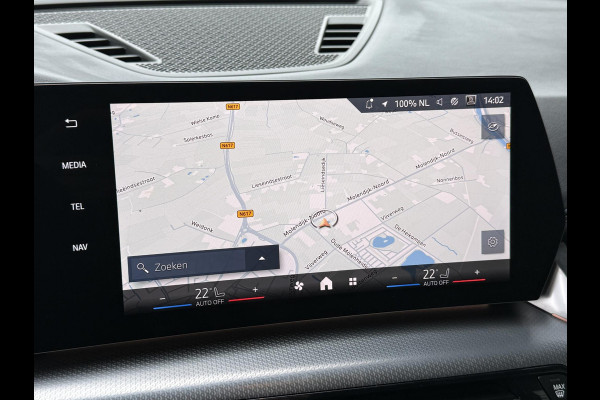 BMW X1 sDrive18i M SPORT | PANORAMA | PREMIUM PACK | ADAPT. CRUISE | KEYLESS ENTRY | STOELVERWARMING |