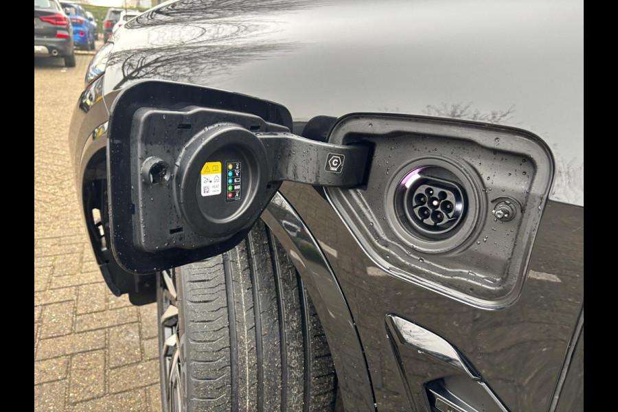 BMW X5 xDrive50e M-Sport PANORAMADAK HARMAN KARDON 360 CAMERA 22 INCH VELGEN LUCHTVERING