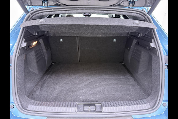 Renault Symbioz 1.6 E-Tech full hybrid 145 iconic 13.000KM!!| ADAPTIVE CRUISE| ELEK. STOELEN| ELEK. ACHTERKLEP| STOEL + STUURVERWARMING| CAMERA'S RONDOM| FABRIEKSGARANTIE RENAULT|