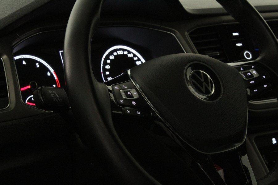 Volkswagen T-Roc 1.0 TSI Style > 110pk/Kleur Indium Grey/Parkeersensoren/navi/All season banden