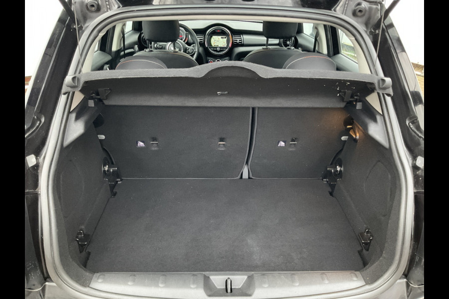 MINI Cooper 1.5 136pk Navi Clima Cruise Pano.dak 5-Deurs Pepper Business