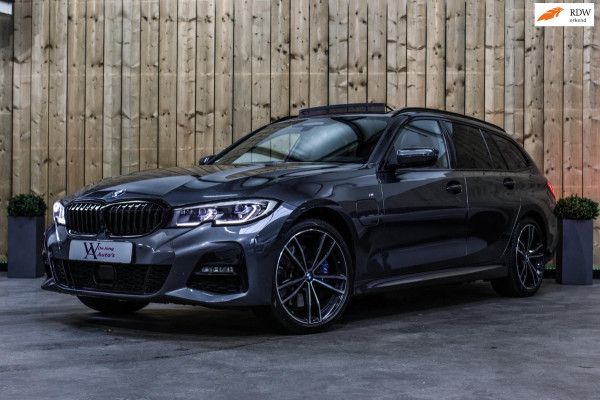 BMW 3 Serie Touring 330e xDrive M-Sport *Pano*H/K*Head-Up*Comforttoegang*