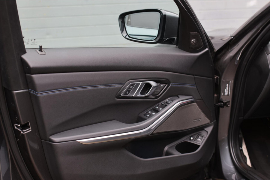 BMW 3 Serie Touring 330e xDrive M-Sport *Pano*H/K*Head-Up*Comforttoegang*
