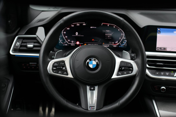 BMW 3 Serie Touring 330e xDrive M-Sport *Pano*H/K*Head-Up*Comforttoegang*