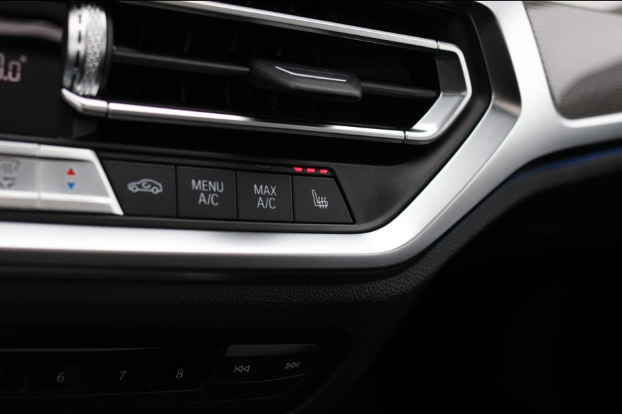 BMW 3 Serie Touring 330e xDrive M-Sport *Pano*H/K*Head-Up*Comforttoegang*