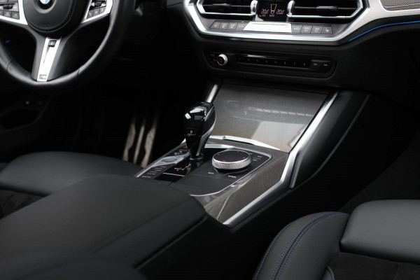 BMW 3 Serie Touring 330e xDrive M-Sport *Pano*H/K*Head-Up*Comforttoegang*