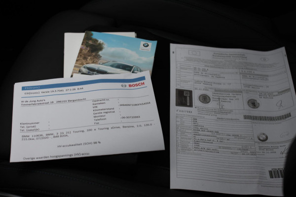 BMW 3 Serie Touring 330e xDrive M-Sport *Pano*H/K*Head-Up*Comforttoegang*
