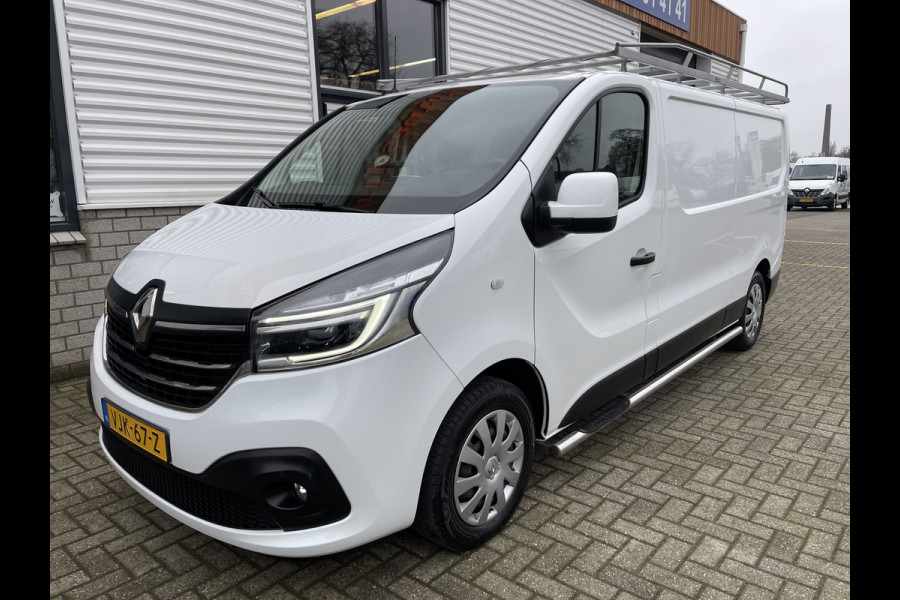Renault Trafic 2.0 dCi 120pk T29 L2H1 Work Edition / vaste prijs rijklaar € 14.950 ex btw / lease vanaf € 252 / imperial / cruise / airco / navigatie / sidebars / euro 6