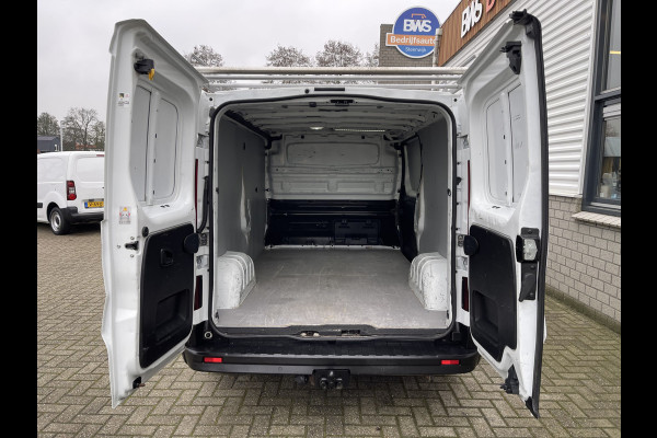 Renault Trafic 2.0 dCi 120pk T29 L2H1 Work Edition / vaste prijs rijklaar € 14.950 ex btw / lease vanaf € 252 / imperial / cruise / airco / navigatie / sidebars / euro 6