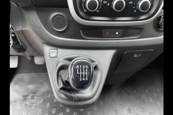 Renault Trafic 2.0 dCi 120pk T29 L2H1 Work Edition / vaste prijs rijklaar € 14.950 ex btw / lease vanaf € 252 / imperial / cruise / airco / navigatie / sidebars / euro 6