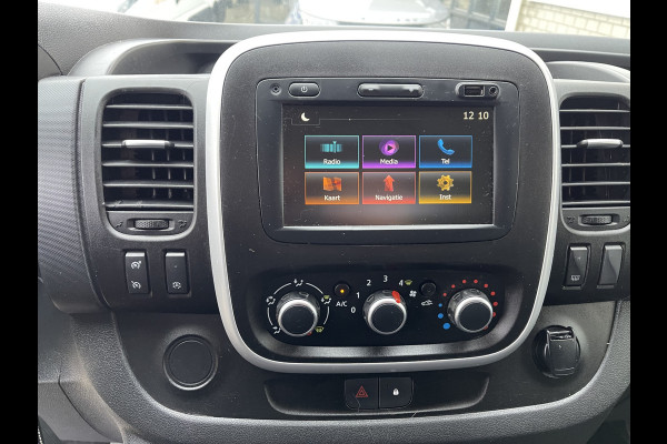 Renault Trafic 2.0 dCi 120pk T29 L2H1 Work Edition / vaste prijs rijklaar € 14.950 ex btw / lease vanaf € 252 / imperial / cruise / airco / navigatie / sidebars / euro 6