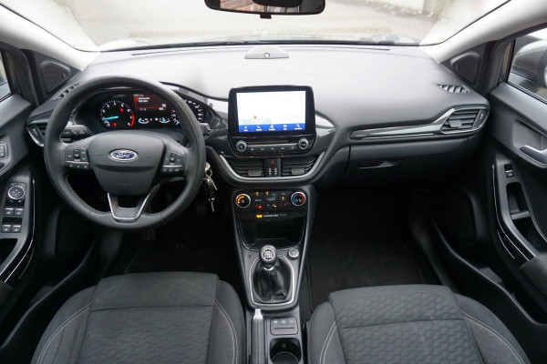 Ford Puma 1.0 125PKEcoB. Hybrid Titanium/Winterpack/Panodak/ B&O geluidsinstallatie/Trekhaak/All-Seasonbanden.