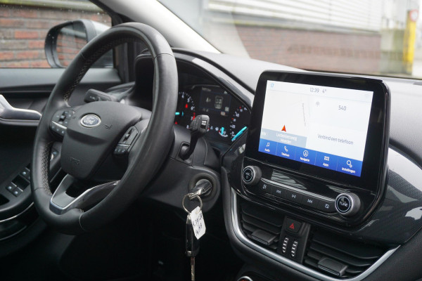 Ford Puma 1.0 125PKEcoB. Hybrid Titanium/Winterpack/Panodak/ B&O geluidsinstallatie/Trekhaak/All-Seasonbanden.