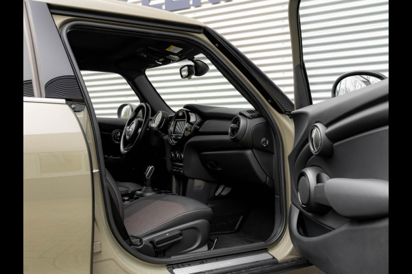 MINI Mini 1.5 One - Pepper - Automaat - Apple Carplay - Climate Control