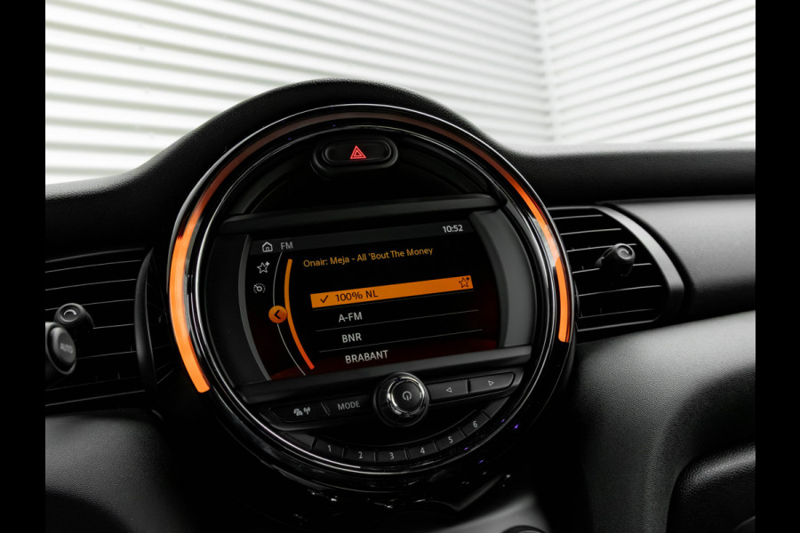 MINI Mini 1.5 One - Pepper - Automaat - Apple Carplay - Climate Control