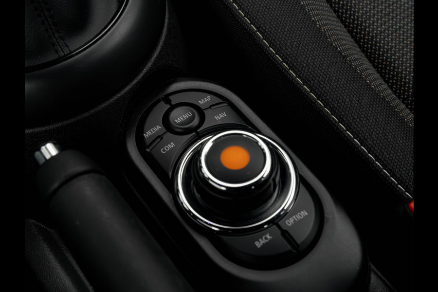 MINI Mini 1.5 One - Pepper - Automaat - Apple Carplay - Climate Control