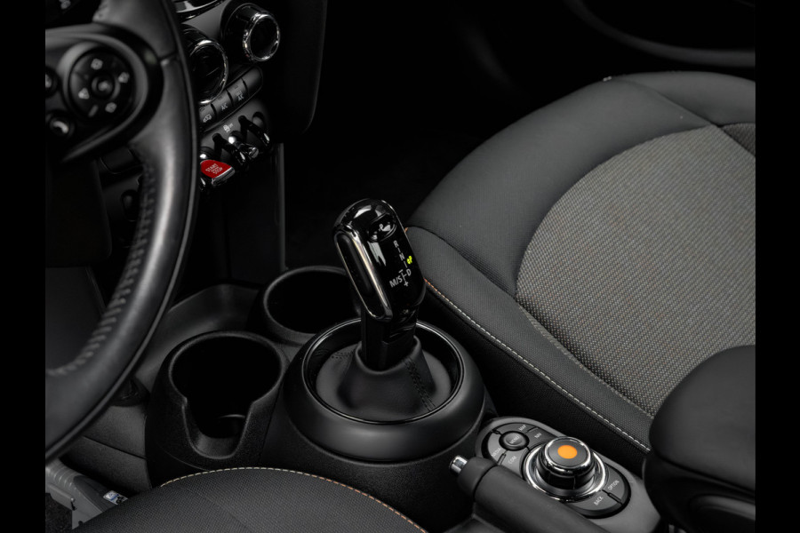 MINI Mini 1.5 One - Pepper - Automaat - Apple Carplay - Climate Control