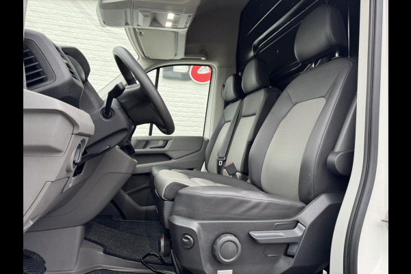 Volkswagen Crafter 35 2.0 TDI L3H3 Highline Automaat Euro 6 Cruise Climate Navi Apple Android Stoelverwarming Nw distributieriem