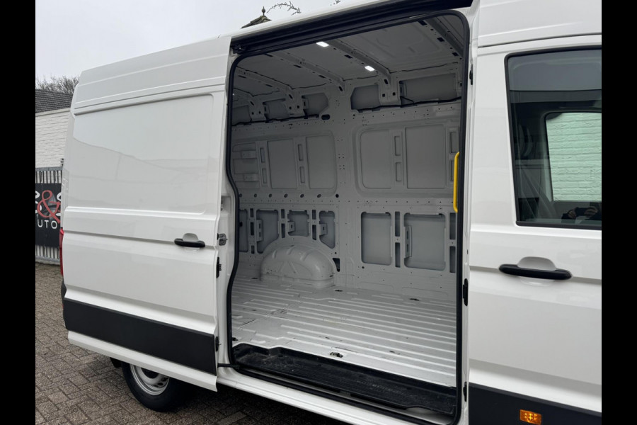 Volkswagen Crafter 35 2.0 TDI L3H3 Highline Automaat Euro 6 Cruise Climate Navi Apple Android Stoelverwarming Nw distributieriem