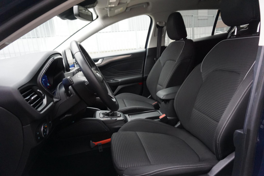 Ford FOCUS Wagon 1.0 EcoB.125PK Hybrid Titanium X Business/Camera/ Digi-dashboard/December 2020