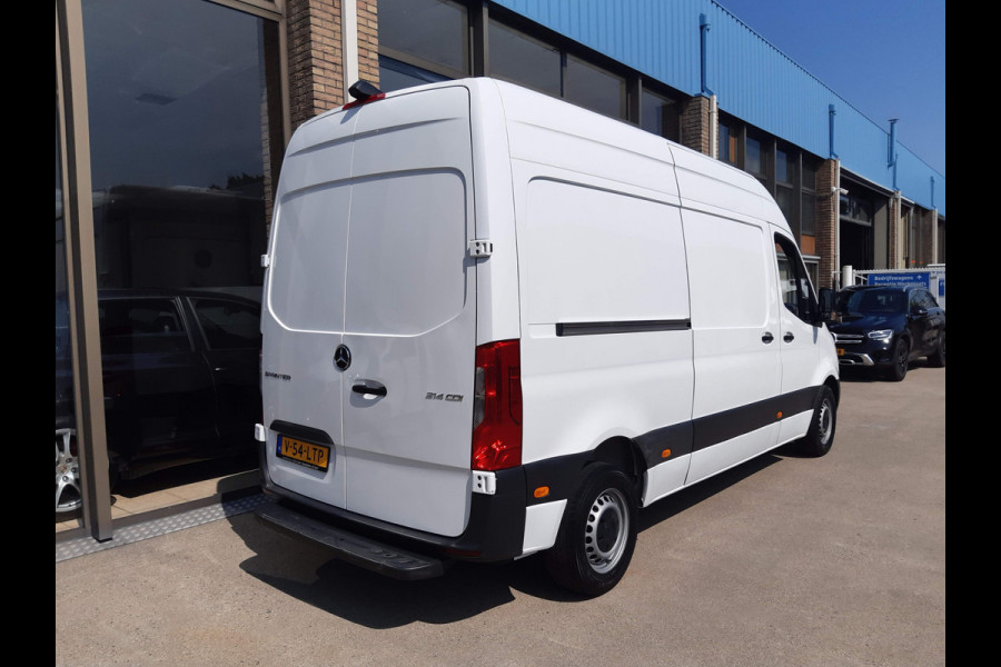 Mercedes-Benz Sprinter 143Pk L2H2 Airco Cruisecontrol Achteruitrijcamera MBux