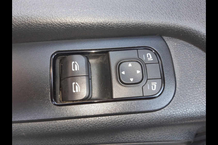 Mercedes-Benz Sprinter 143Pk L2H2 Airco Cruisecontrol Achteruitrijcamera MBux