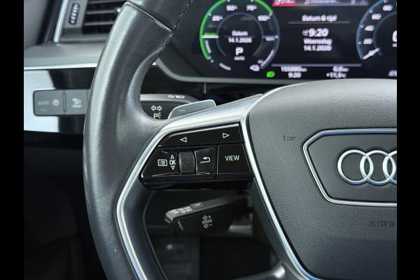 Audi e-tron 55 Quattro 95kWh 408PK Trekhaak Elektr.Leer+Verwarmd Pano-Dak Trekhaak Luchtvering Adap.Cruise Navi Ecc Stoelverwarming Business LED Lmv Elek.Achterklep Privacy Glas Keyless Zwarte Hemel Origineel Nederlandse Auto SOH 89% Trekhaak 1800kg !