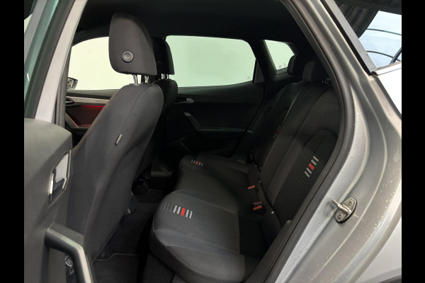 Seat Arona 1.0 TSI 110pk DSG FR Navigatie Apple Carplay/Android Auto Camera Parkeersensoren Adaptive Cruise Control Blind Spot Assist Stoelverwarming Ledverlichting Climate Control Getinte ramen