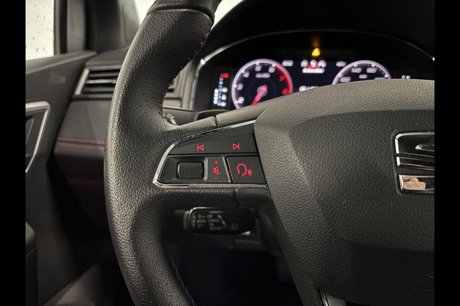 Seat Arona 1.0 TSI 110pk DSG FR Navigatie Apple Carplay/Android Auto Camera Parkeersensoren Adaptive Cruise Control Blind Spot Assist Stoelverwarming Ledverlichting Climate Control Getinte ramen