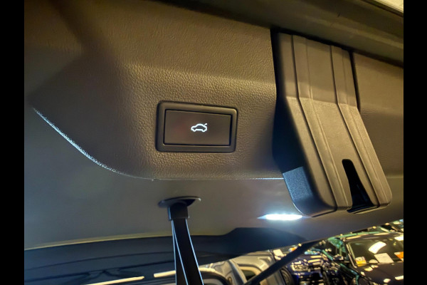 Volkswagen Multivan 1.4 eHybrid Energetic 6P PANO/NAVI/H-UP/V-COCKPIT/CAM/DAB/CARPLAY///