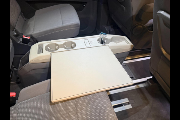 Volkswagen Multivan 1.4 eHybrid Energetic 6P PANO/NAVI/H-UP/V-COCKPIT/CAM/DAB/CARPLAY///