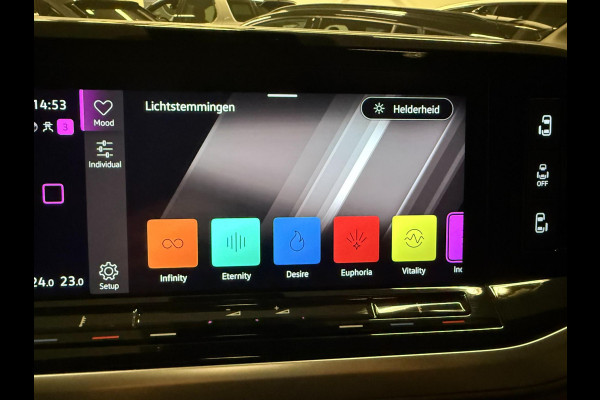 Volkswagen Multivan 1.4 eHybrid Energetic 6P PANO/NAVI/H-UP/V-COCKPIT/CAM/DAB/CARPLAY///