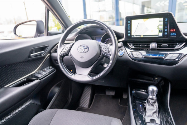 Toyota C-HR 1.8 Hybrid Style|Prijs rijklaar incl 12 mnd garantie|Trekhaak Stoelverwarming Blindspot Navi