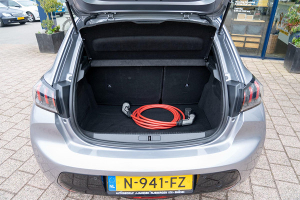 Peugeot e-208 EV Allure 50 kWh |Prijs rijklaar incl 12 mnd garantie| Camera Navi PDC Clima