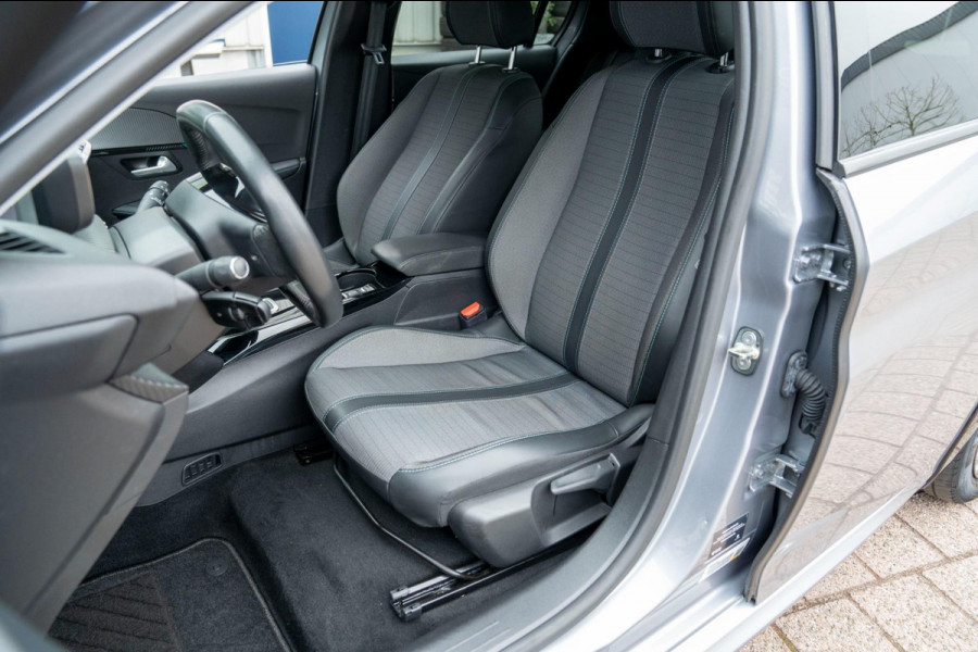 Peugeot e-208 EV Allure 50 kWh |Prijs rijklaar incl 12 mnd garantie| Camera Navi PDC Clima