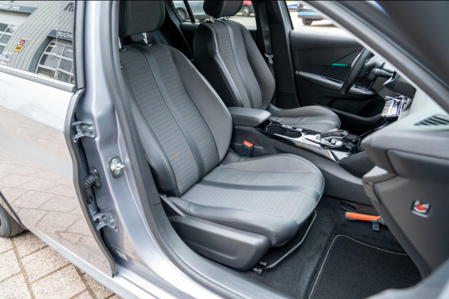 Peugeot e-208 EV Allure 50 kWh |Prijs rijklaar incl 12 mnd garantie| Camera Navi PDC Clima