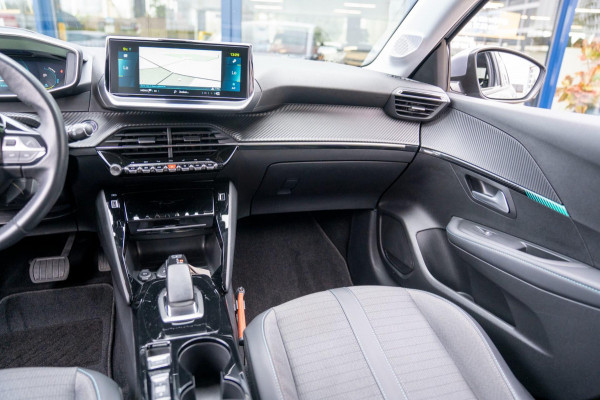 Peugeot e-208 EV Allure 50 kWh |Prijs rijklaar incl 12 mnd garantie| Camera Navi PDC Clima
