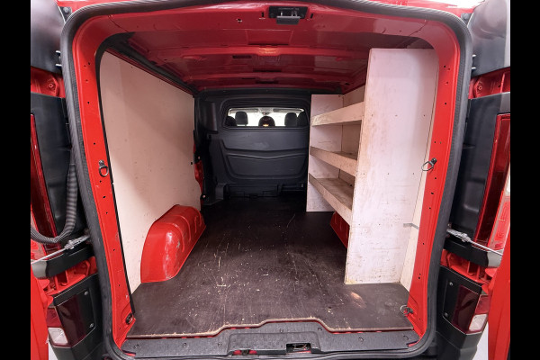 Opel Vivaro D126pk L2H1 Dubbele Cabine Euro 6 Navi Airco Trekhaak Camera Cruise Control Bluetooth Pdc 5-Persoons Betonplex Vloer Wandbetimmering Schuifdeur Regen-Lichtsensor 1.6CDTI 1e Eigenaar Origineel Nederlandse Auto Dealeronderhouden 2.000kg trekvermogen